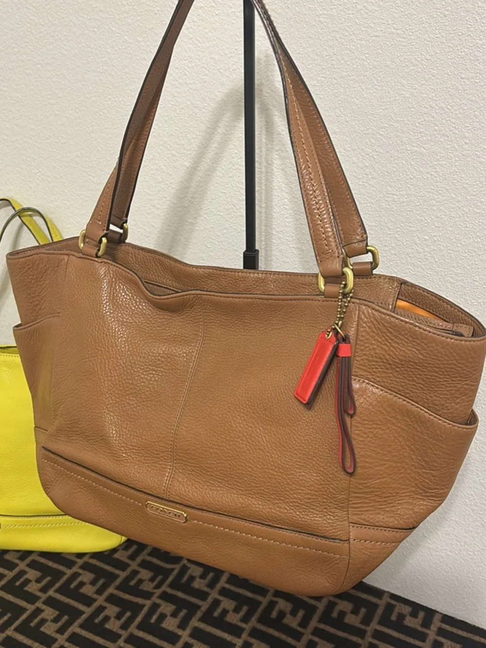 Coach spacious tote